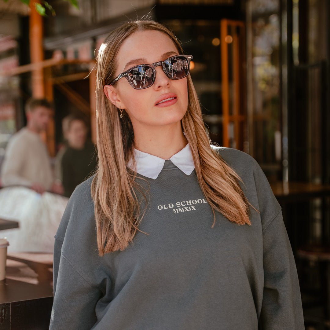 Old School Crew Neck Sweat-Moonstone