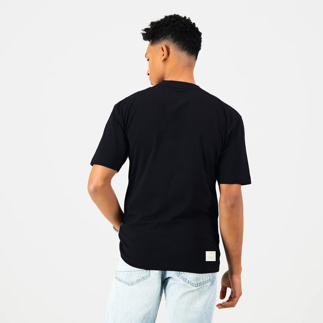 Stillknocks Smokey Shadow Regular Crew Tee-Black